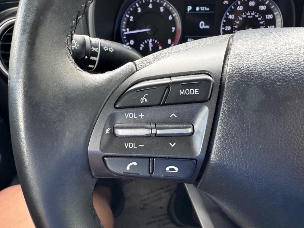 Hyundai Kona SEL 2020