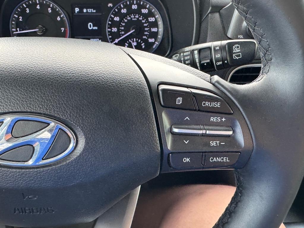 Hyundai Kona SEL 2020