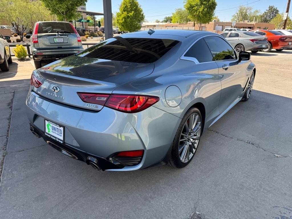 Infiniti Q60 Red Sport 400 2017