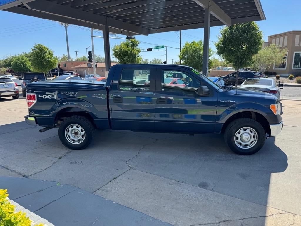 Ford F-150 XL SuperCrew 5.5-ft. Bed 4WD 2013
