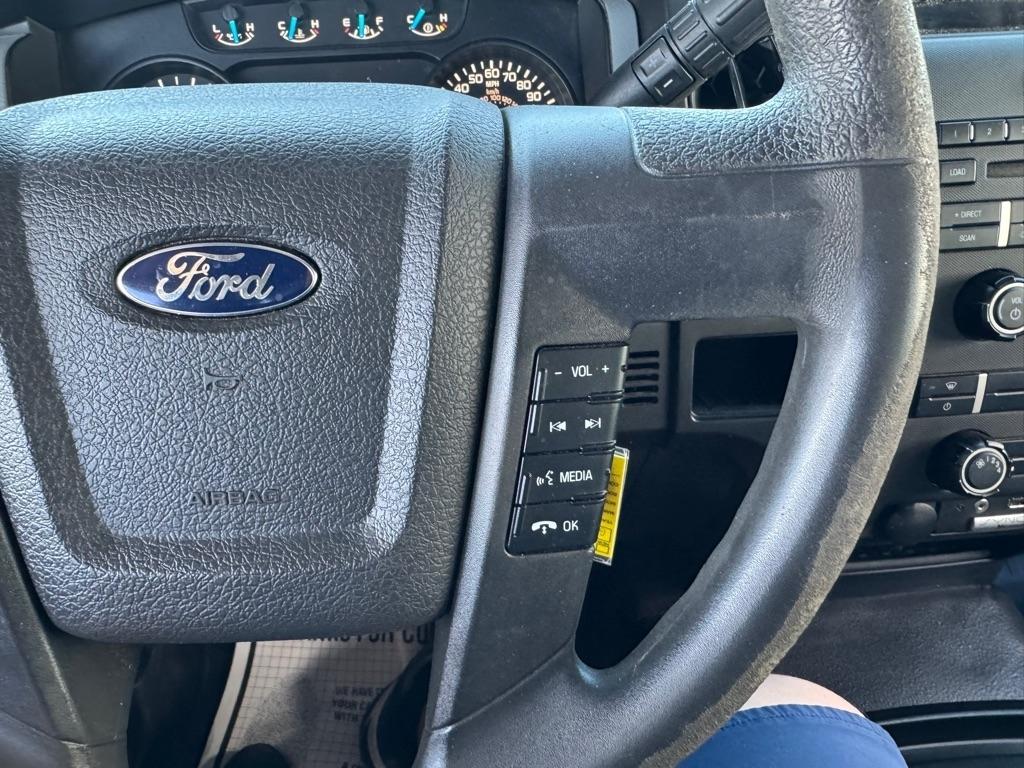 Ford F-150 XL SuperCrew 5.5-ft. Bed 4WD 2013