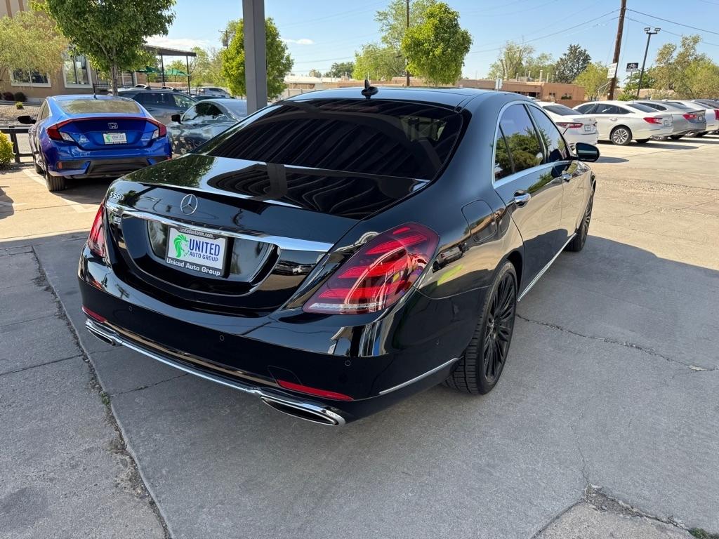 Mercedes-Benz S-Class S560 2020