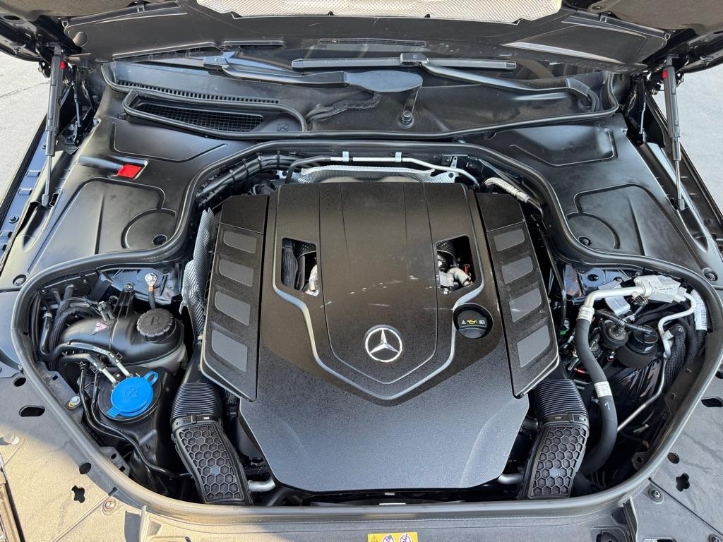 Mercedes-Benz S-Class S560 2020