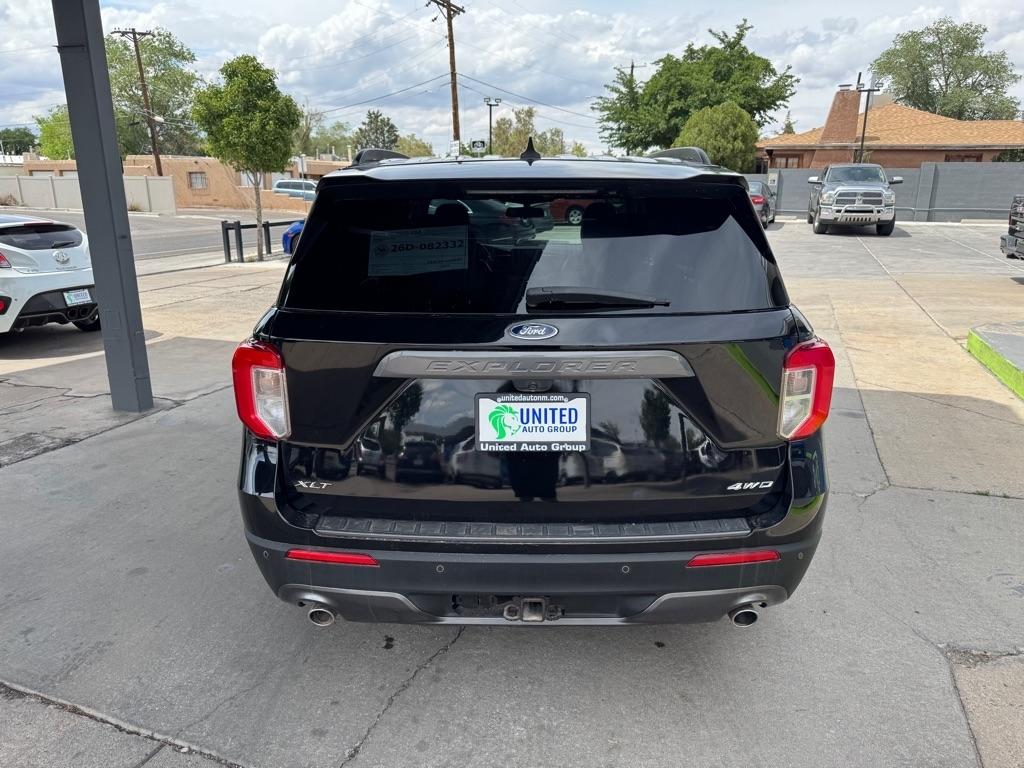 Ford Explorer XLT AWD 2022