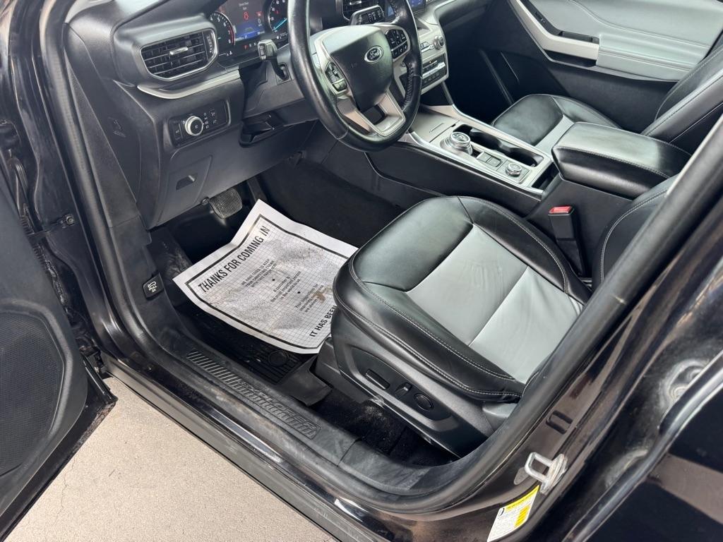 Ford Explorer XLT AWD 2022