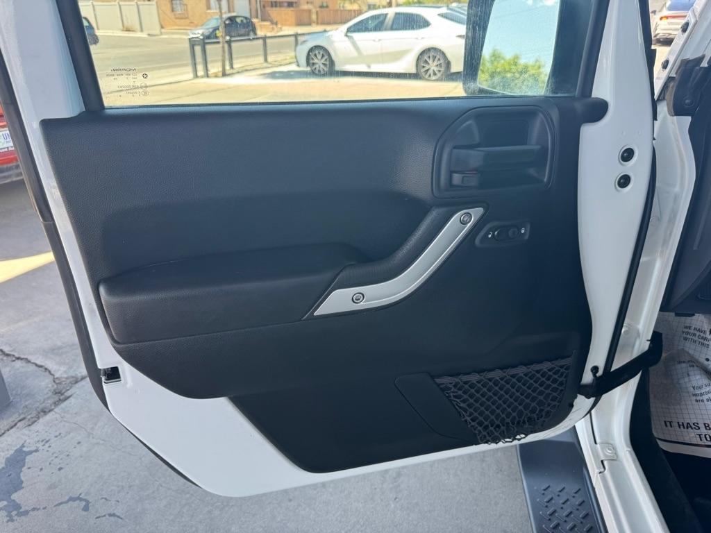 Jeep Wrangler JK Unlimited Sahara 4WD 2018