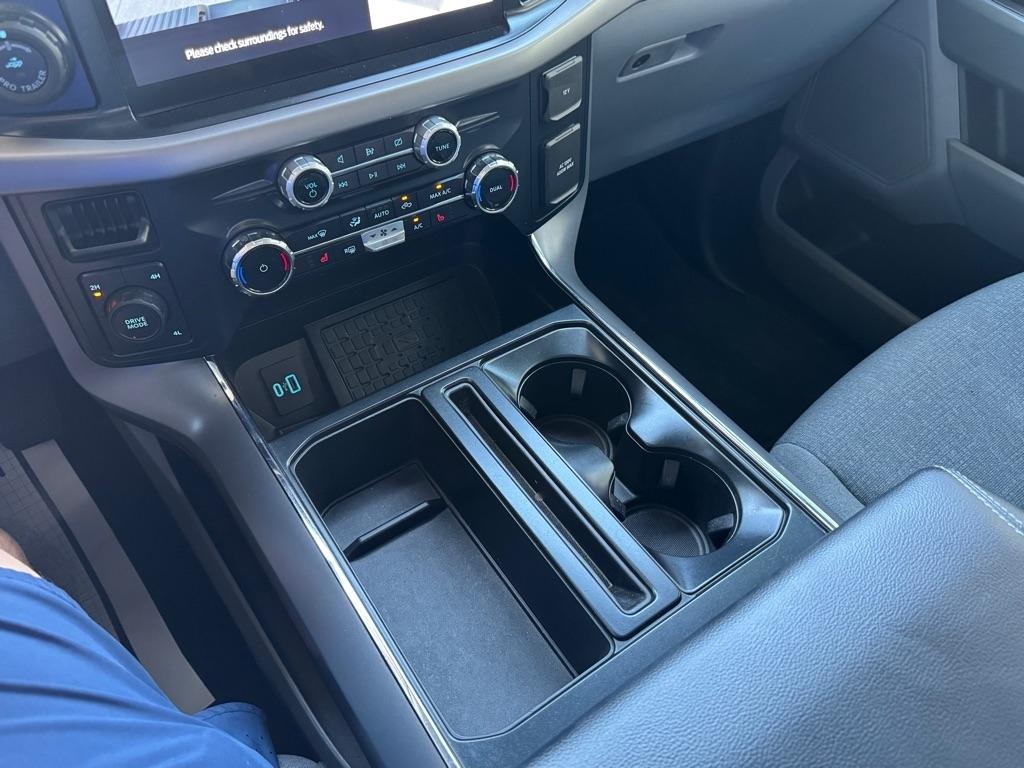 Ford F-150 XLT SuperCrew 4WD 2024