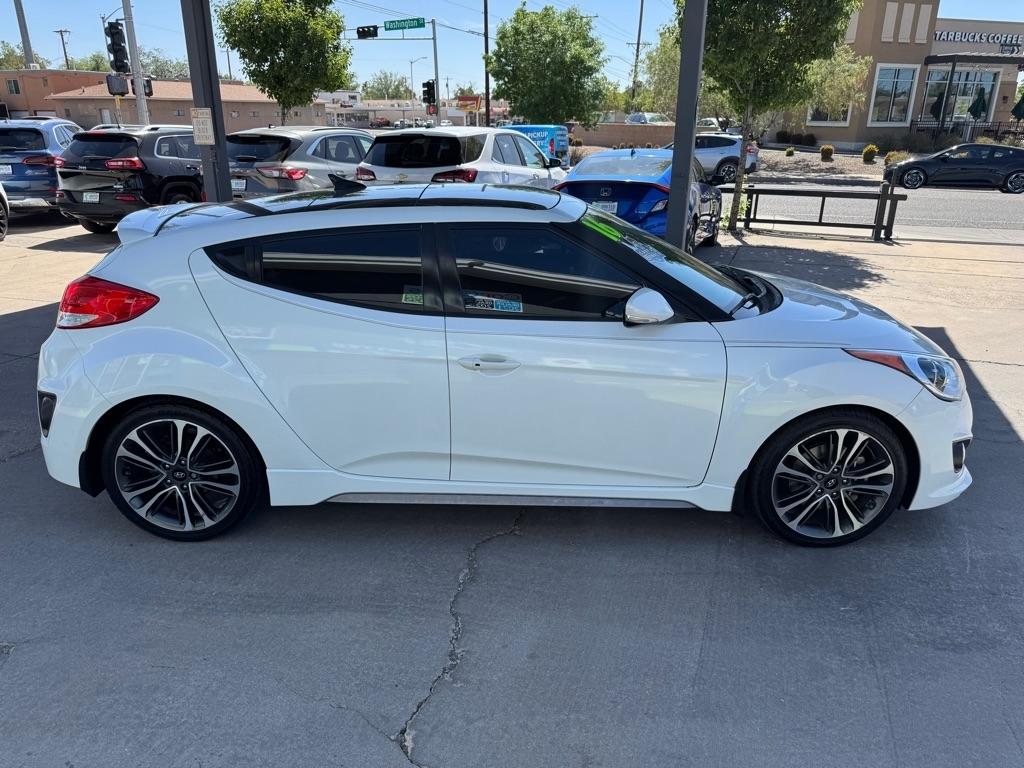 Hyundai Veloster Turbo 6MT 2016