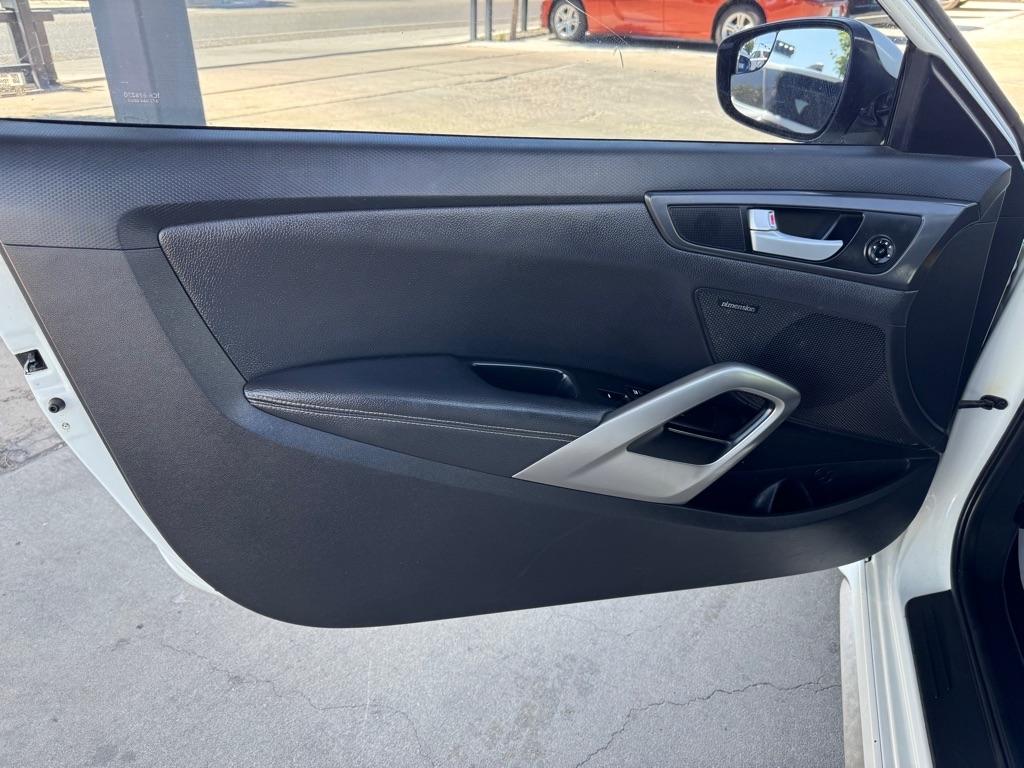 Hyundai Veloster Turbo 6MT 2016