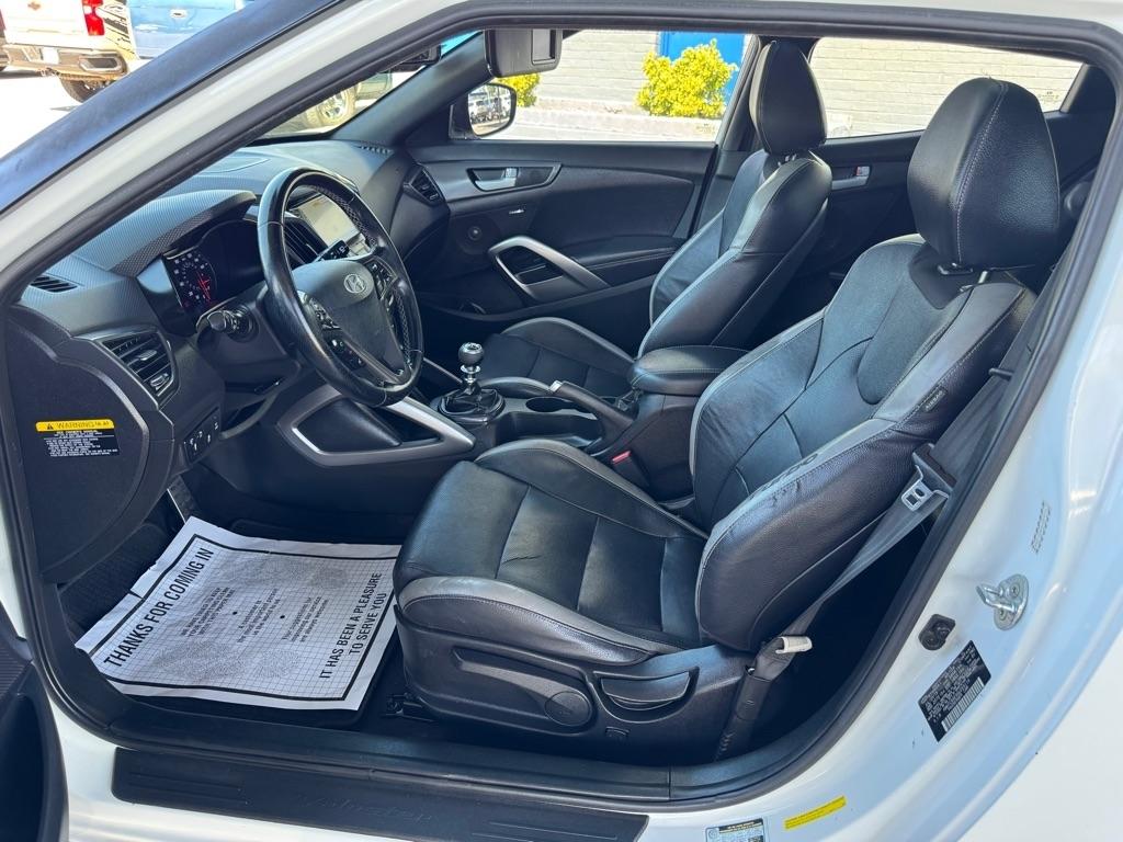 Hyundai Veloster Turbo 6MT 2016