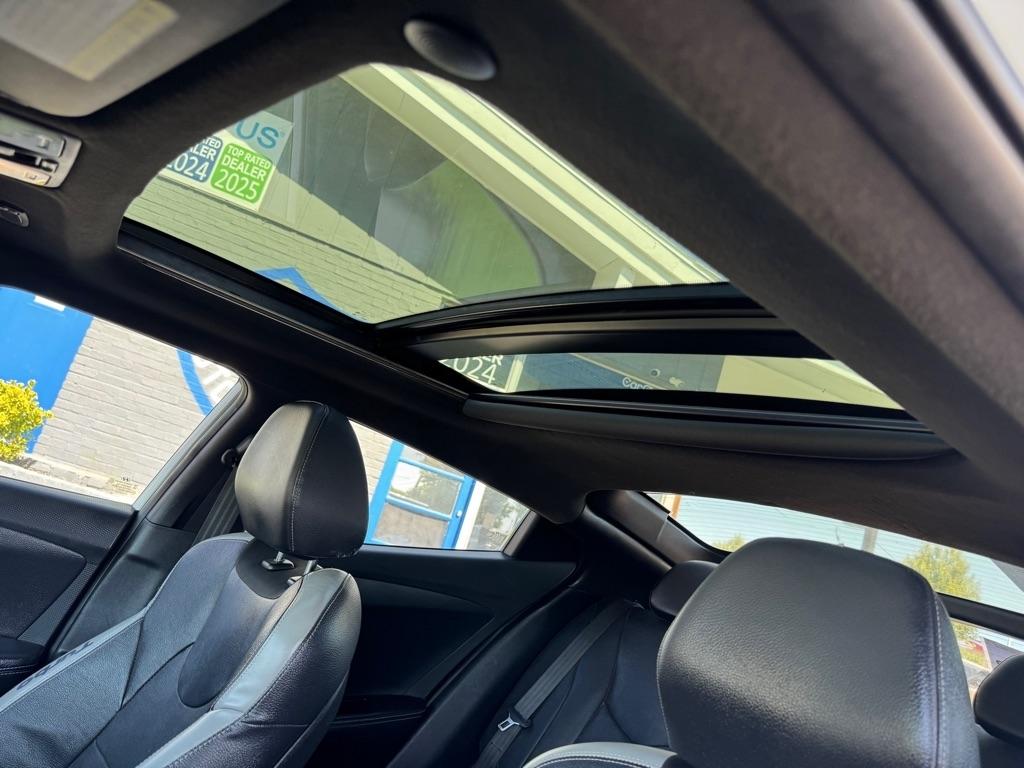 Hyundai Veloster Turbo 6MT 2016