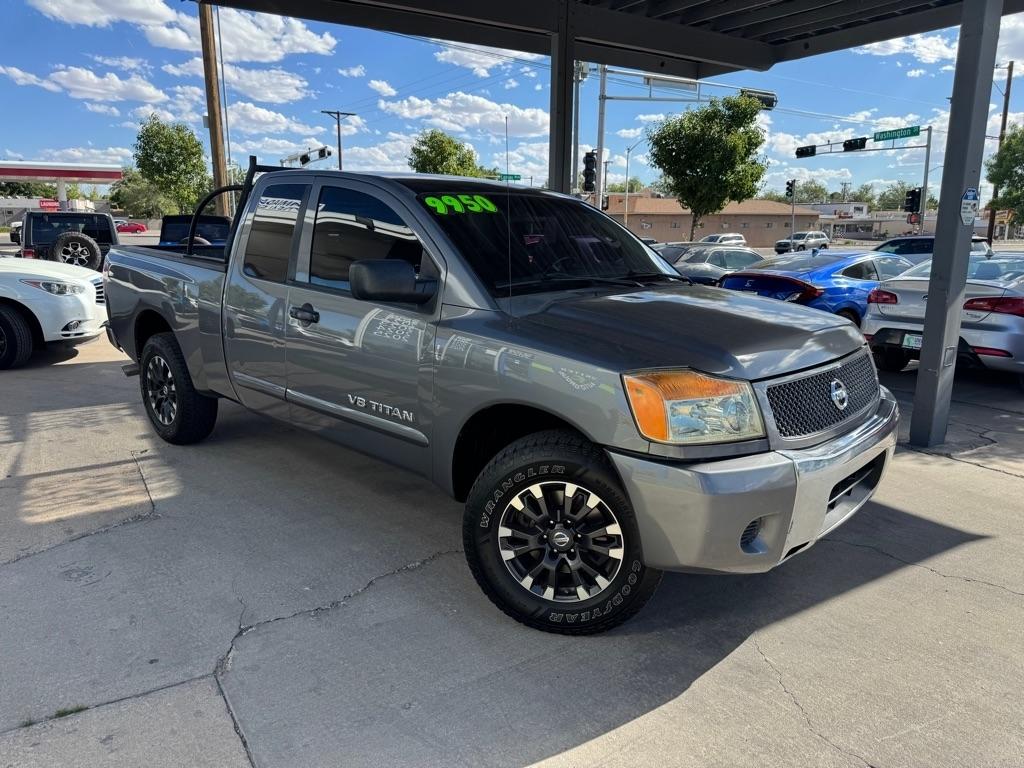 Nissan Titan XE King Cab 2WD SWB 2009