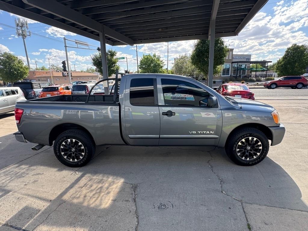 Nissan Titan XE King Cab 2WD SWB 2009