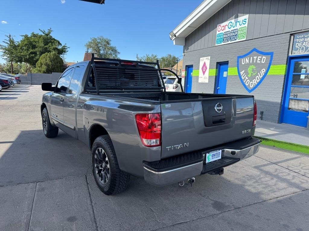 Nissan Titan XE King Cab 2WD SWB 2009