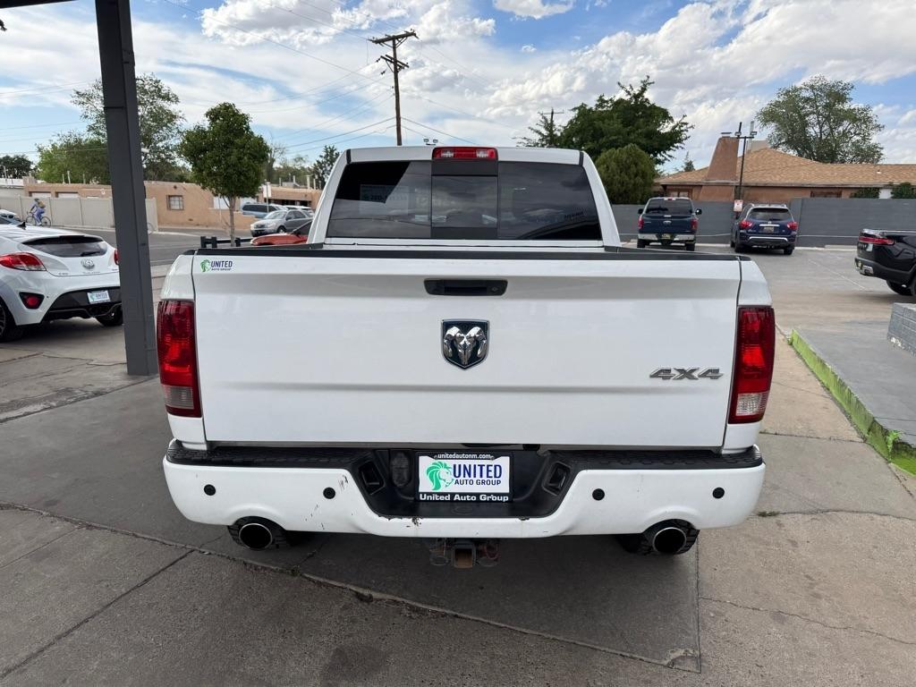 Dodge 1500 Sport Crew Cab 4WD 2011