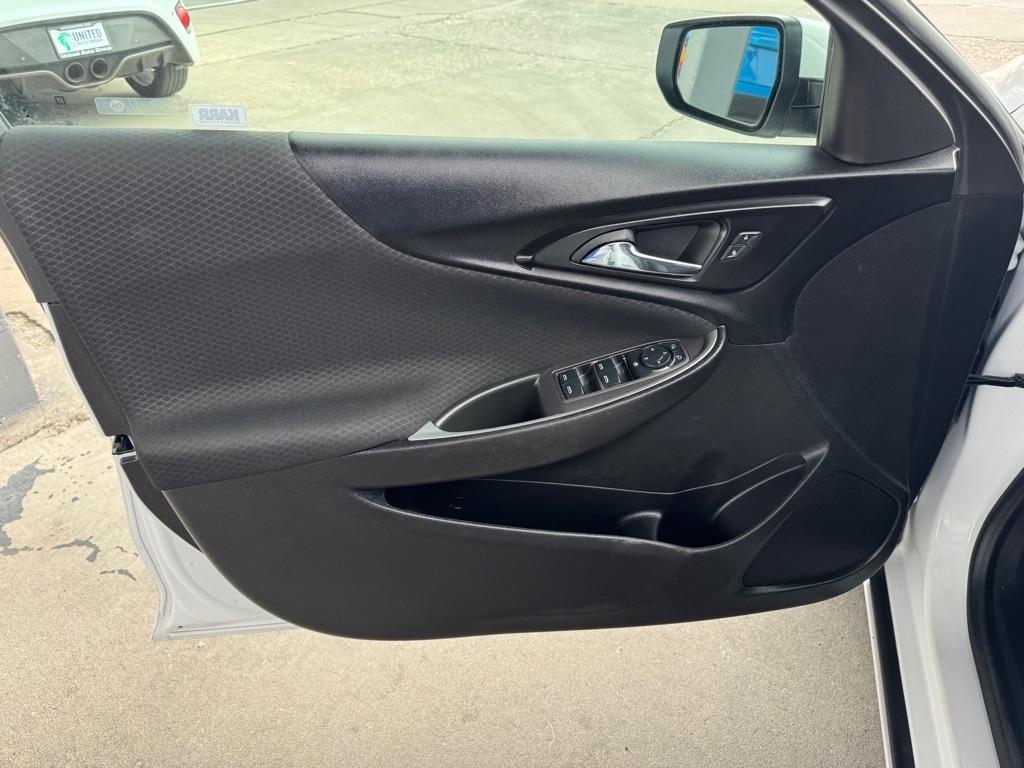 Chevrolet Malibu LS 2024