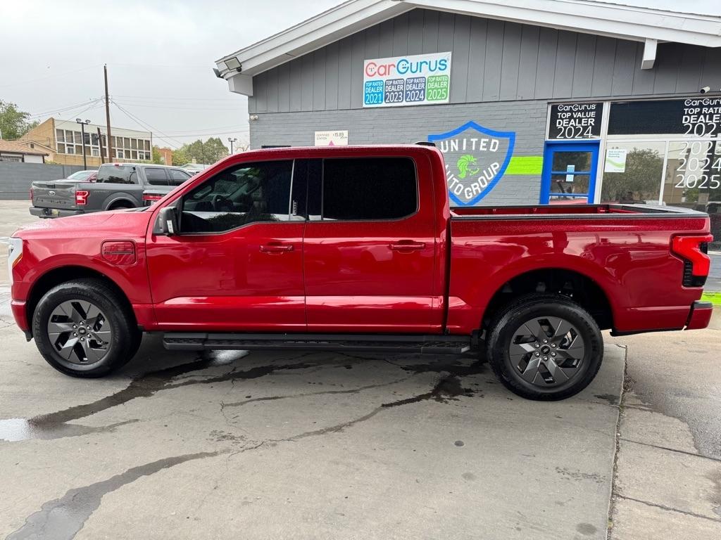 Ford F-150 Lightning Pro 2023