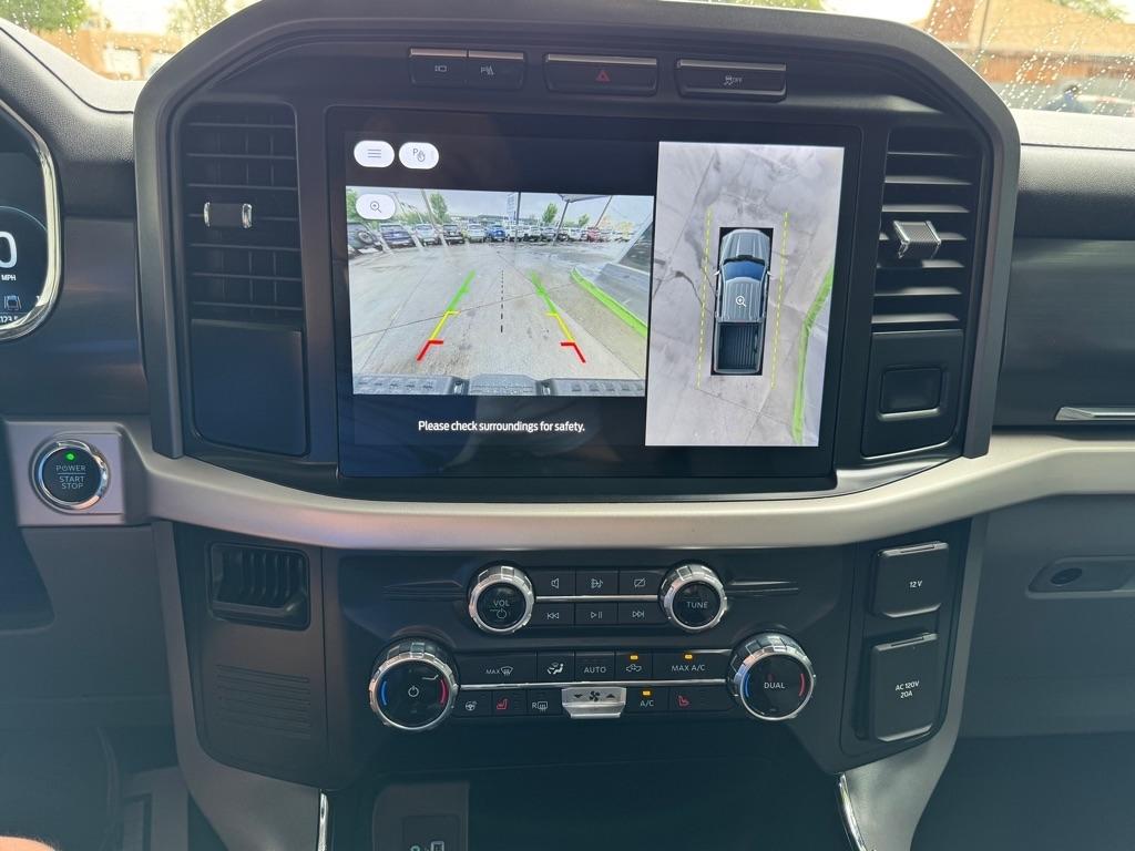 Ford F-150 Lightning Pro 2023