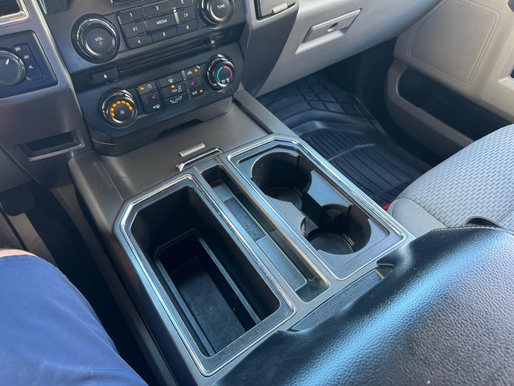 Ford F-150 XL SuperCrew 5.5-ft. Bed 4WD 2016