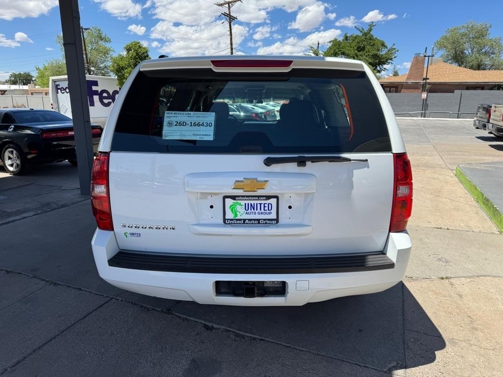 Chevrolet Suburban FL 1500 4WD 2013