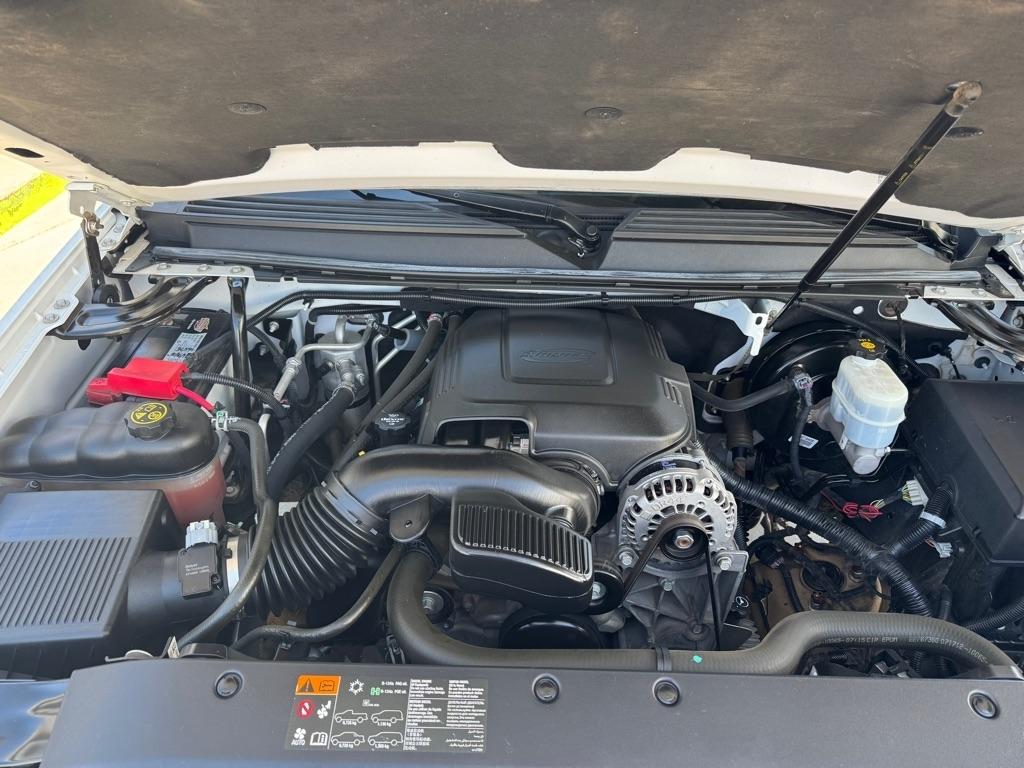 Chevrolet Suburban FL 1500 4WD 2013