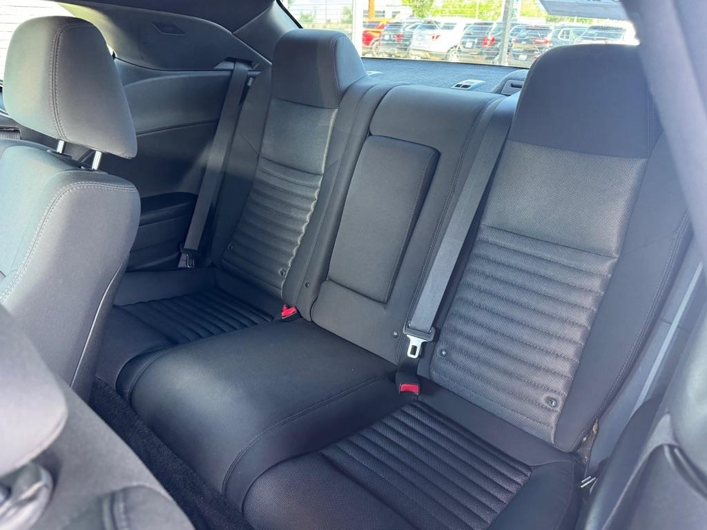 Dodge Challenger SXT 2013