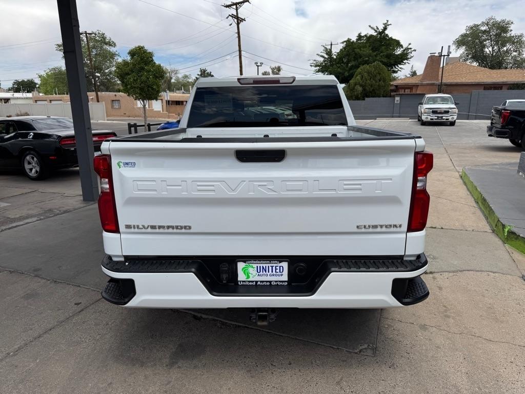 Chevrolet Silverado 1500 Custom Crew Cab Short Box 2WD 2021