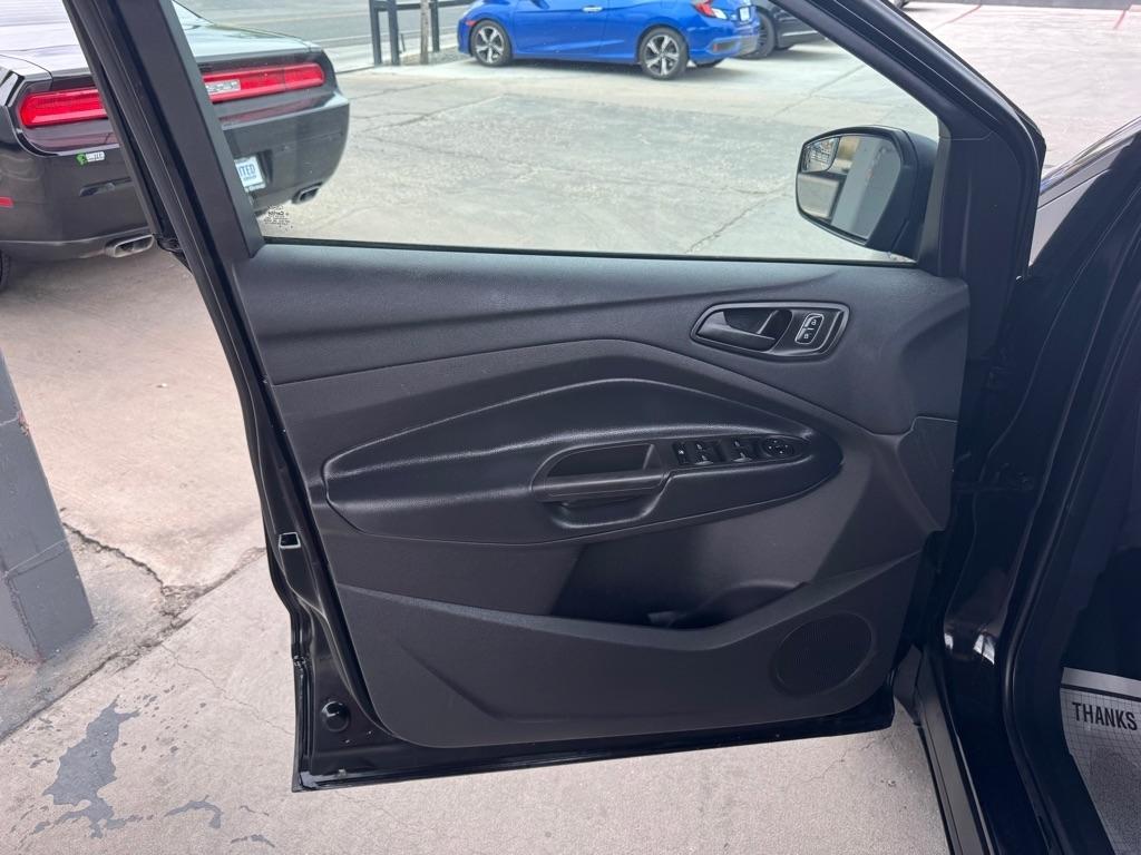 Ford Escape S FWD 2019