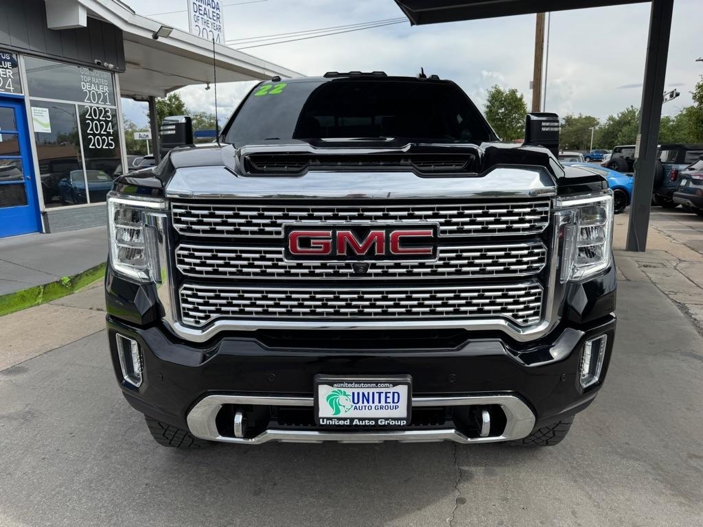 GMC Sierra 2500HD Denali Crew Cab 4WD SB 2022