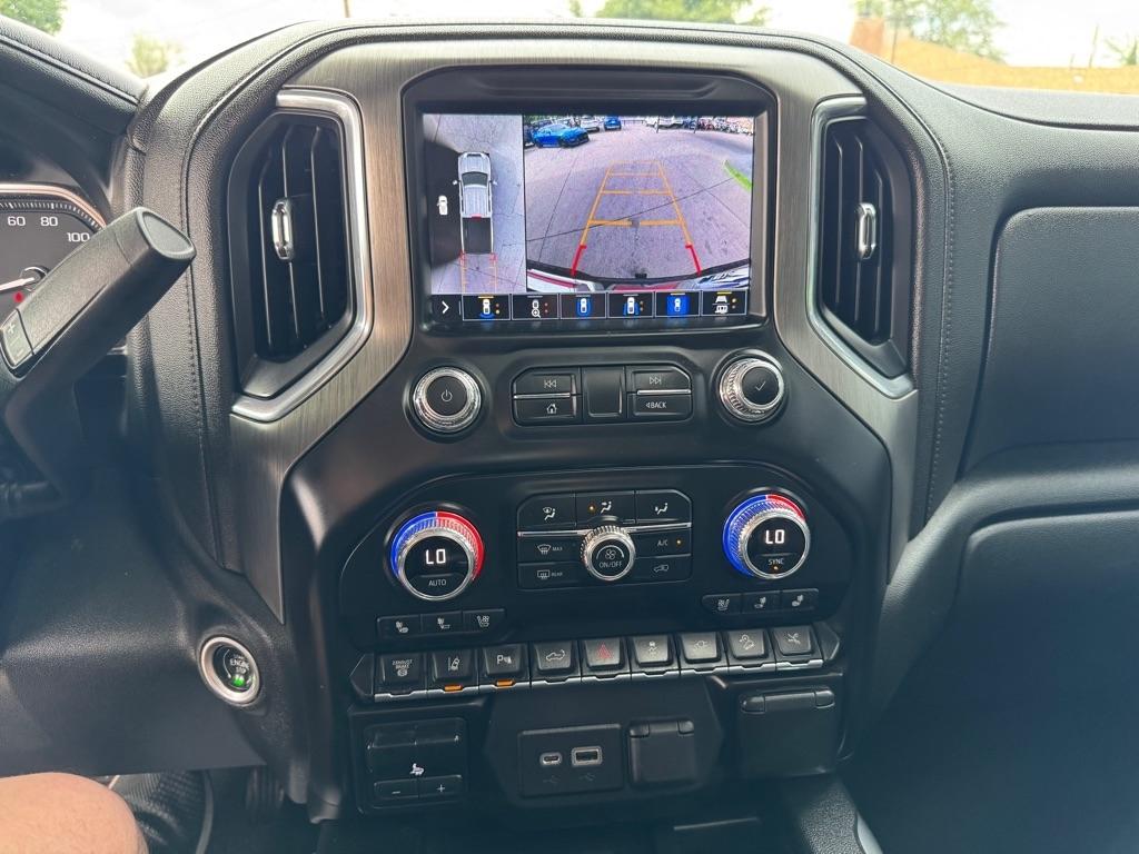 GMC Sierra 2500HD Denali Crew Cab 4WD SB 2022