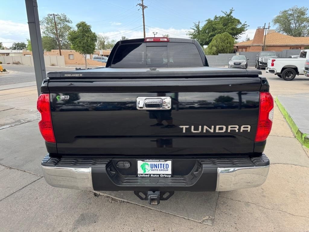 Toyota Tundra  2018