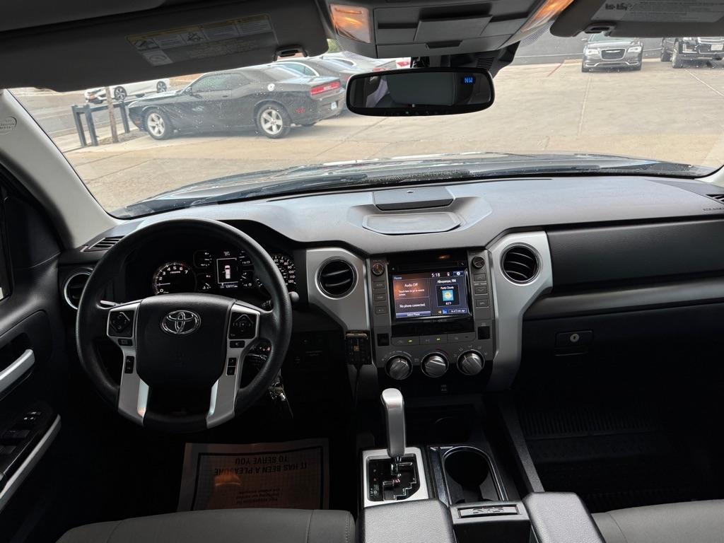 Toyota Tundra  2018