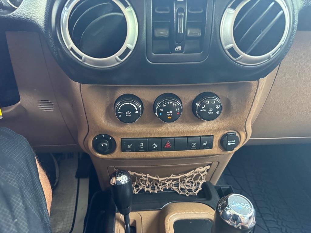 Jeep Wrangler Unlimited Rubicon 4WD 2013