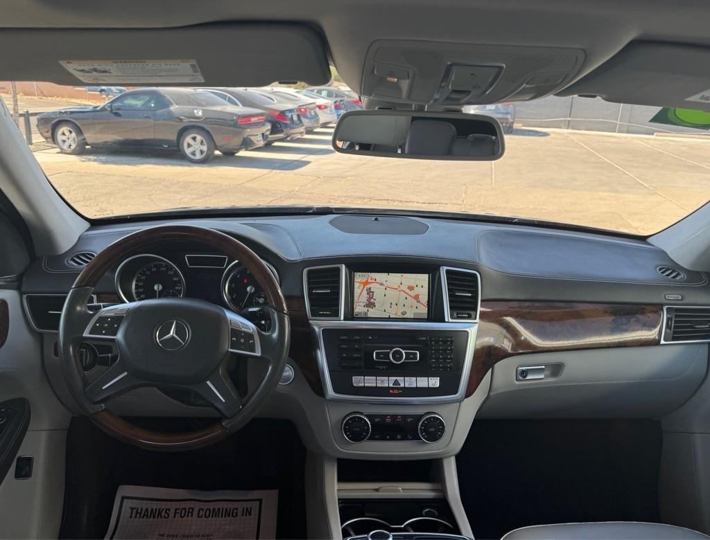 Mercedes-Benz M-Class ML550 2013