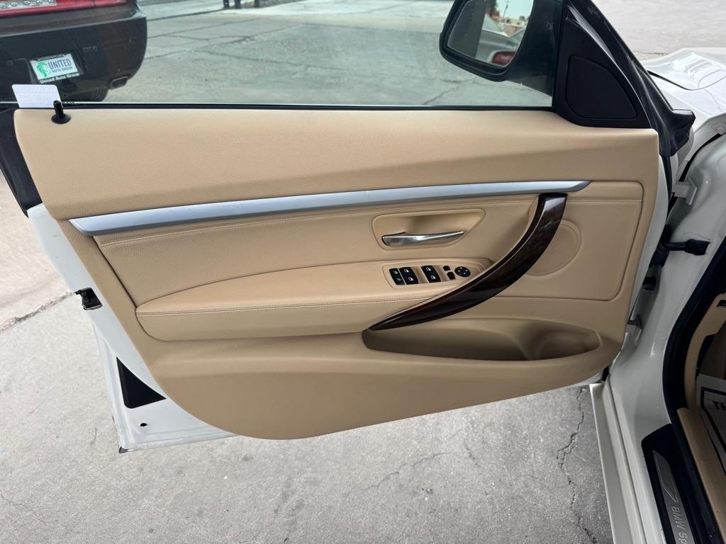 BMW 3-Series Gran Turismo 328i xDrive 2015