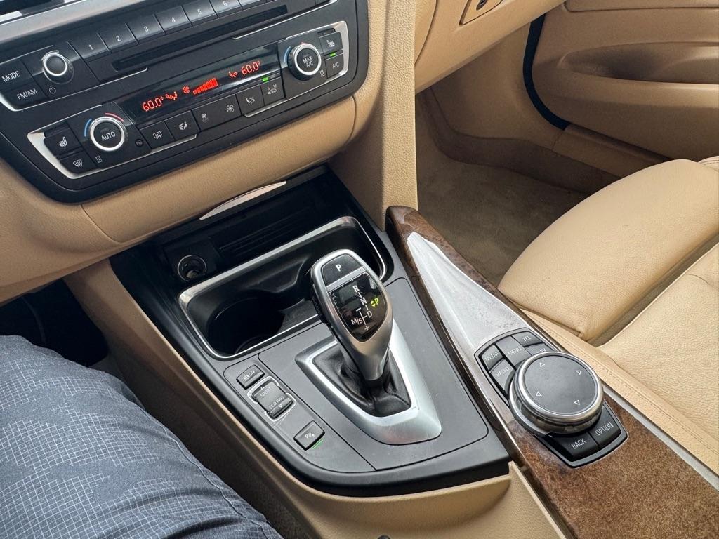 BMW 3-Series Gran Turismo 328i xDrive 2015