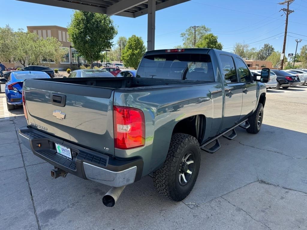 Chevrolet Silverado 2500HD Work Truck Crew Cab Std. Box 4WD 2008
