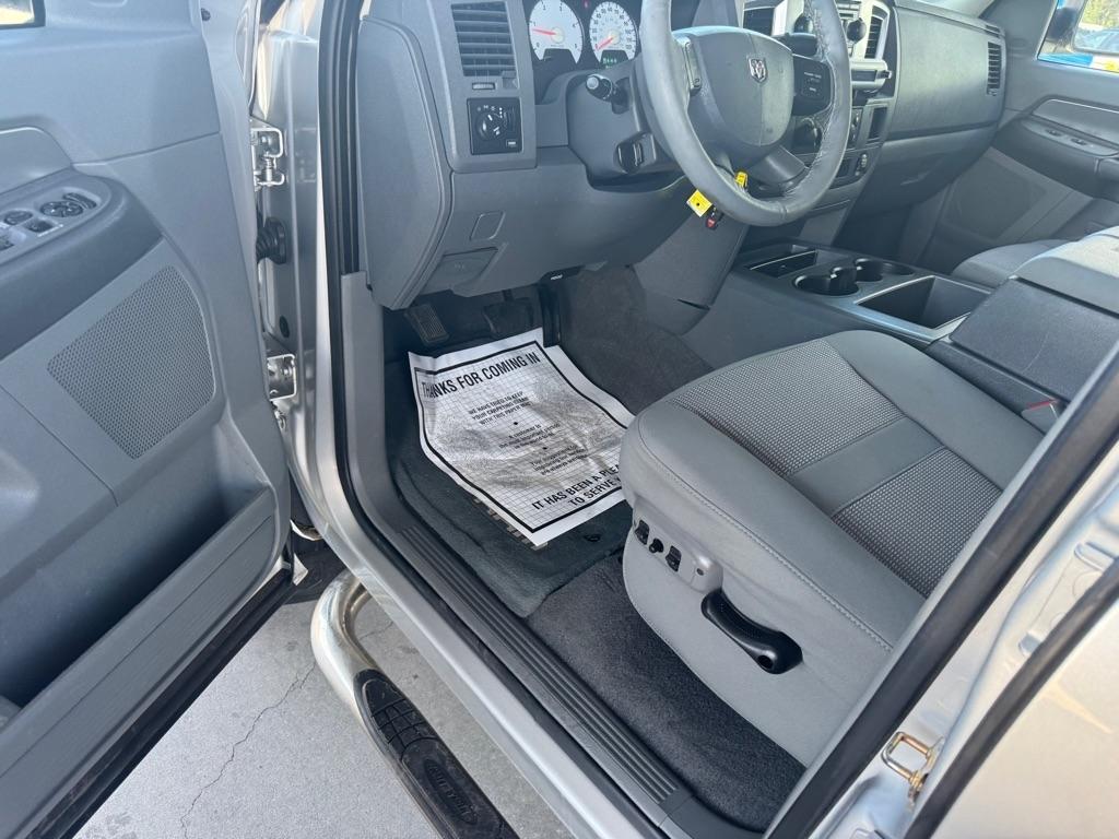 Dodge Ram 3500 ST Quad Cab 4WD DRW 2007