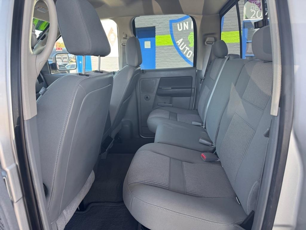 Dodge Ram 3500 ST Quad Cab 4WD DRW 2007