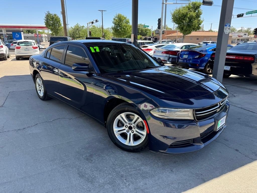 Dodge Charger SE 2017