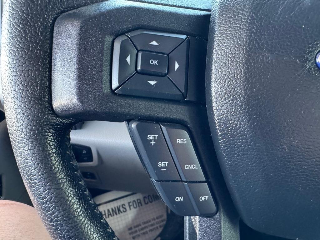 Ford F-150 XL SuperCrew 5.5-ft. Bed 4WD 2016