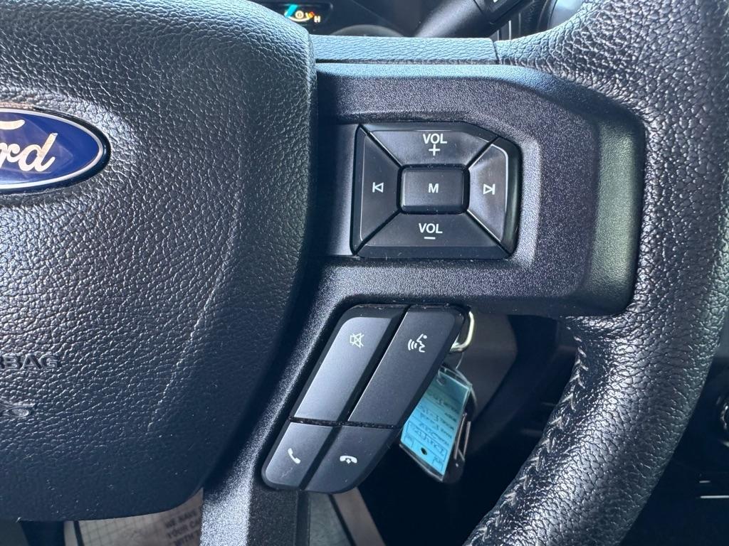 Ford F-150 XL SuperCrew 5.5-ft. Bed 4WD 2016