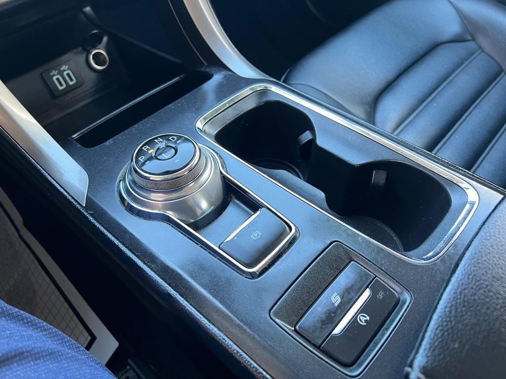 Ford Fusion SEL 2020