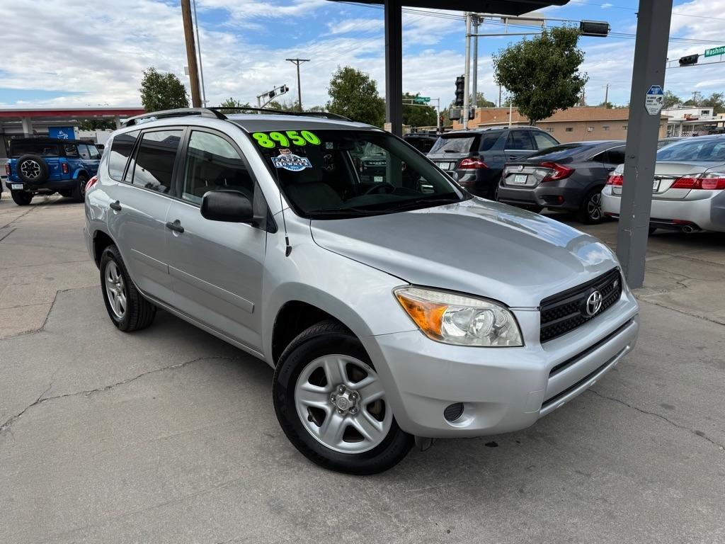 Toyota RAV4 Base V6 2WD 2007