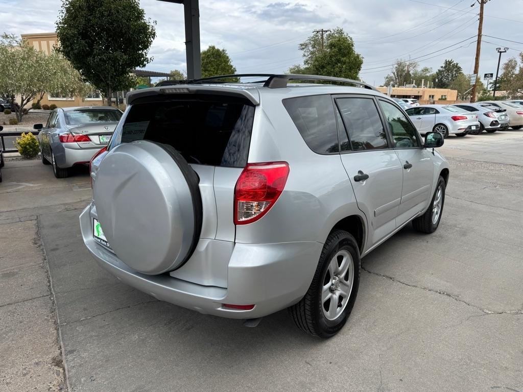 Toyota RAV4 Base V6 2WD 2007