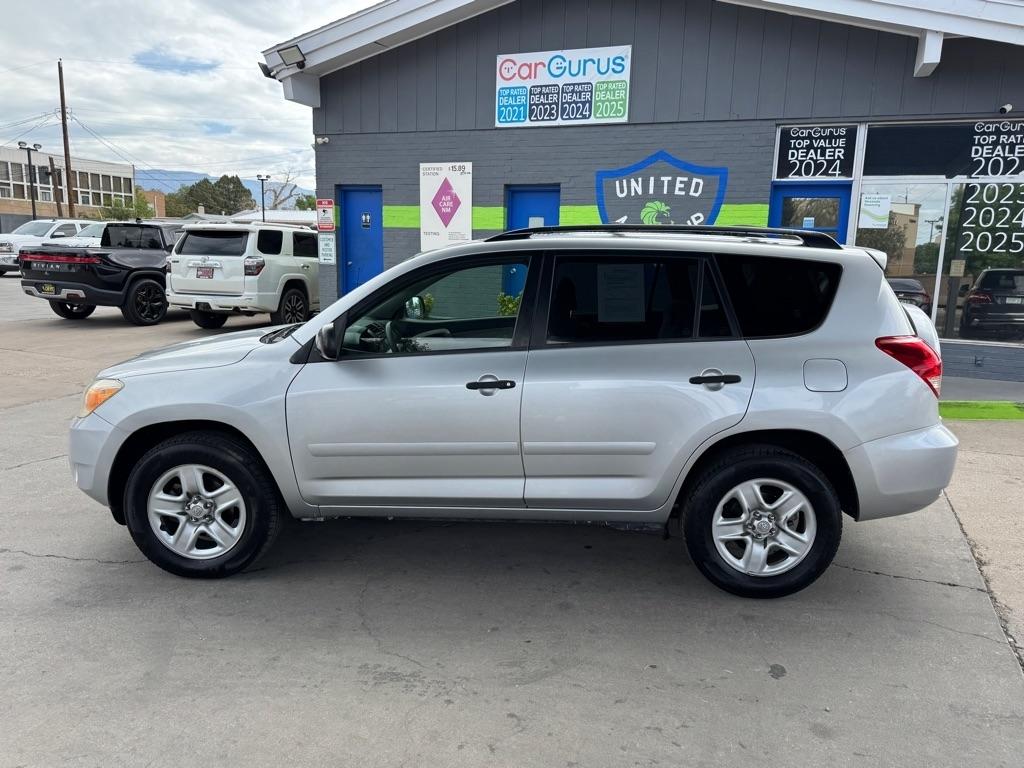 Toyota RAV4 Base V6 2WD 2007