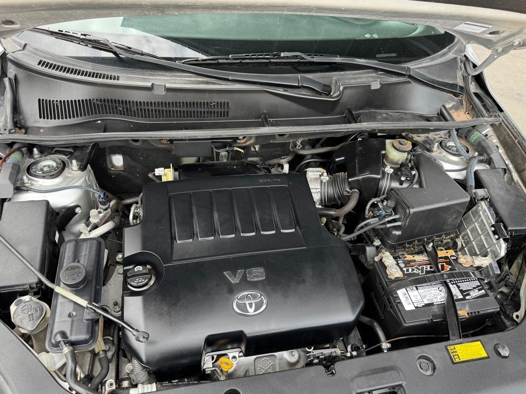 Toyota RAV4 Base V6 2WD 2007