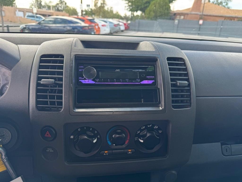 Nissan Frontier S King Cab 2WD 2011