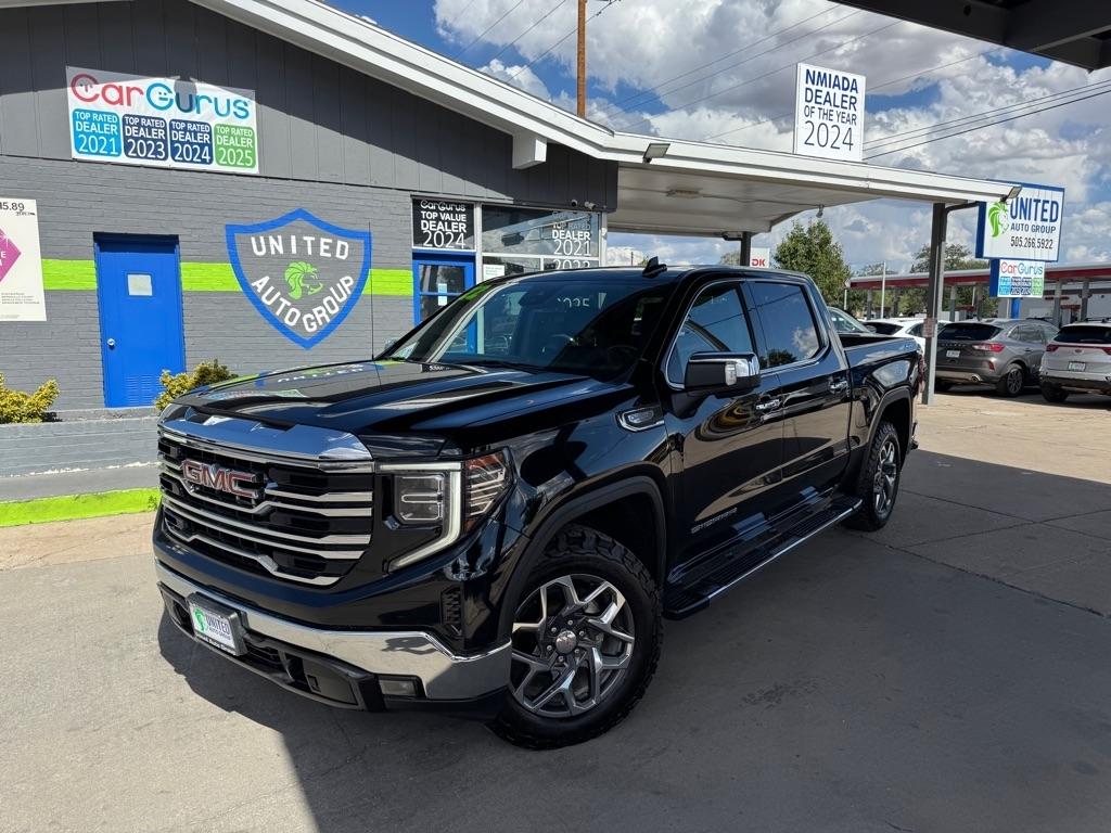 GMC Sierra 1500 SLT Crew Cab 4WD 2022