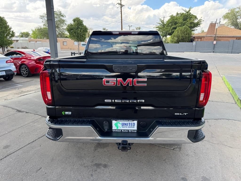 GMC Sierra 1500 SLT Crew Cab 4WD 2022